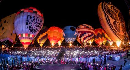 Llega la Noche Mágica a CDMX con espectáculo de globos aerostáticos en el Zócalo