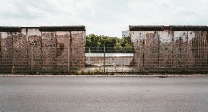 Dónde ver una parte del muro de Berlín en CDMX y cómo llegó ahí