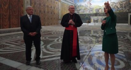 Capilla Sixtina en el Zócalo: AMLO recorre la réplica junto al secretario de Estado del Vaticano