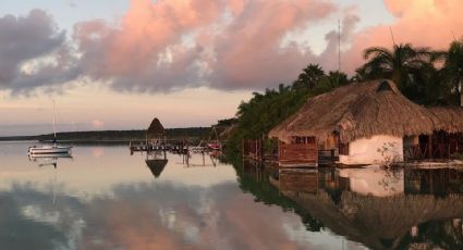 ¡Despertar sobre los manglares! Las cabañas paradisíacas de Bacalar para unas vacaciones perfectas