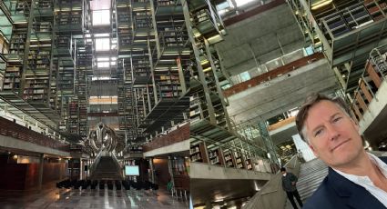 7 curiosidades de la Biblioteca Vasconcelos que encantó al ex embajador Christopher Landau