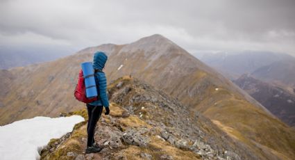 5 artículos que debes llevar en tu mochila si deseas visitar una montaña