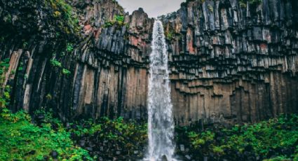 El oasis de 10 cascadas para nadar por 100 pesos y que encuentras a 3 horas de CDMX
