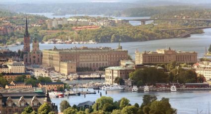 Este es el primer ferry eléctrico que te llevará a recorrer las hermosas islas de Estocolmo