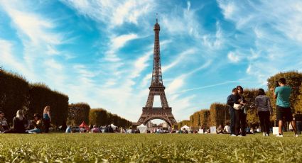 Torre Eiffel: ¿Por qué el emblemático monumento cambia de tamaño cada año?