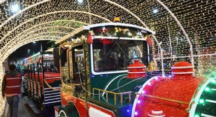 ¿Ya te subiste? Tren navideño de CDMX está listo para dar recorridos GRATIS