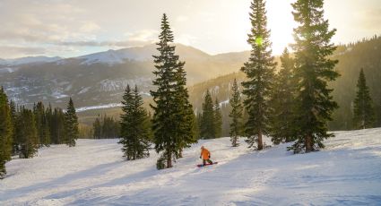 Escapa del calor: Cinco destinos para esquiar en primavera