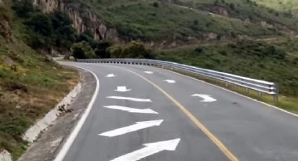 La peligrosa carretera mexicana donde debes manejar por el carril contrario por sus curvas extremas