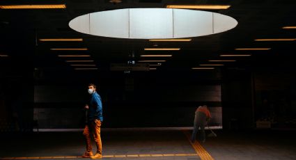 ¿Fantasmas en el Metro Pino Suárez? Esta es la leyenda del hombre que se aparece sobre el anden