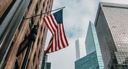 Embajada de EU solicita mexicanos con INGLÉS BÁSICO para ganar más de 300 mil pesos