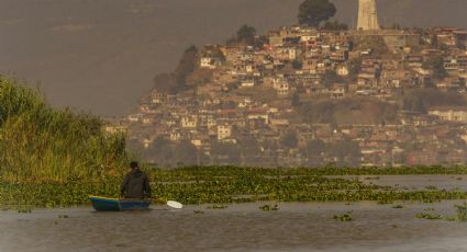 Temporada de lluvias causa estragos y trabajos de mantenimiento en la Laguna de Pátzcuaro