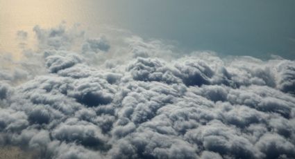Cascada de nubes, la maravilla natural que emerge de los cielos en China