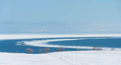 La playa con ‘joyas de hielo’ que brillan como diamantes que podrás conocer en Japón