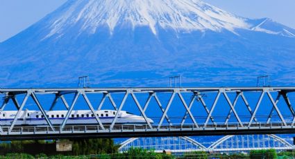 ¿Tren sin conductor? Así funciona el convoy flotante en Japón