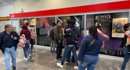 Metro CDMX anuncia exposición conmemorativa del primer álbum de 'Queen' en Línea 7