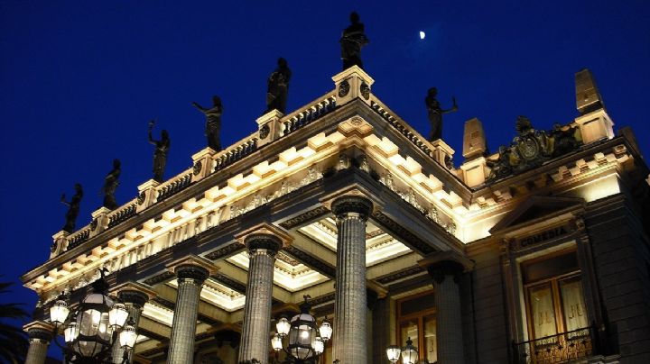 Teatro Juárez, el recinto de 121 años para disfrutar obras únicas entre hermosa arquitectura