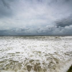 SEMAR anuncia el cierre de puertos en el Golfo de México y el Mar Caribe por malas condiciones