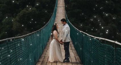 El Pueblo Mágico que resguarda un bosque de árboles iluminados y un hermoso puente colgante