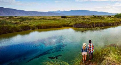 El Pueblo Mágico con un oasis de manantiales en el medio del desierto de Coahuila