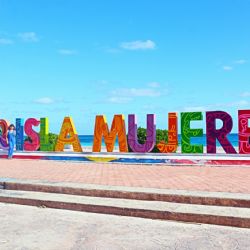 ¡Verano en la playa! Cómo puedes llegar a Isla Mujeres al volar desde el AIFA