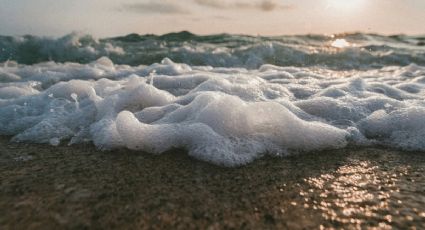 Curiosidades de viaje: ¿Qué es la espuma que se forma en el mar?
