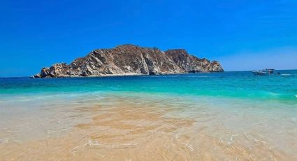 Bahía de Cacaluta, el destino que casi nadie conoce rodeado de aguas azul turquesa