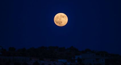 ¿A qué hora se podrá apreciar en su punto máximo la Luna de Flores 2024?