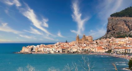 La bella isla del Mediterráneo con paraísos naturales y palacios, ideal para el verano