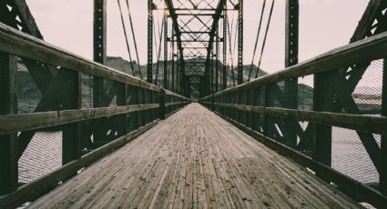 ¿Es en México? Este es el puente colgante de madera más largo de América Latina