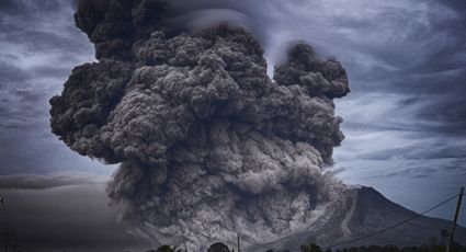 Volcán de Fuego en Guatemala pone en alerta a viajeros ante emisión de gas y ceniza