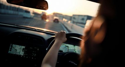 ¡Viaje seguro en carretera! Lista indispensable de qué llevar en la cajuela de tu auto