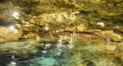 El Pueblo Mágico con aguas curativas en una cueva bajo tierra abierto las 24 horas