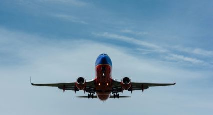 ¿Qué debes hacer si tu avión aterrizó en otro lugar? Esto dice la Profeco