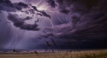 Tormenta tropical Ileana arriba a Los Cabos con relámpagos, truenos e inundaciones: VIDEO