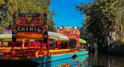 Doble de Donald Trump sorprende a viajeros en Xochimilco y así fue el momento