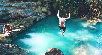 ¿Cómo llegar al Pueblo Mágico de Chiapas para pasear en lancha y nadar en aguas turquesa?