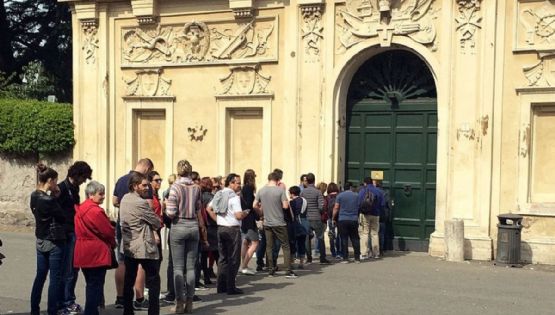 Así es la cerradura que te permite ver tres países al mismo tiempo