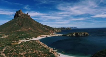 Cómo llegar al Pueblo Mágico de Sonora que tiene la mejor vista del océano y el ‘Acuario del mundo’