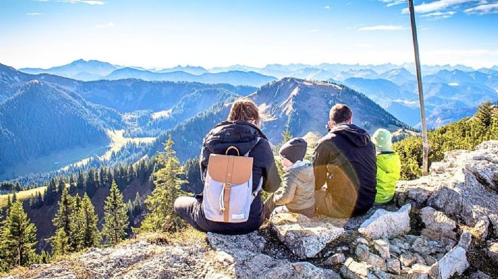 Pensión ISSSTE 2025: ¿Qué personas recibirán hasta 15 mil pesos en vales en noviembre?