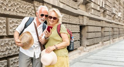 ¿Sueñas con viajar gratis? Esta pareja de jubilados cuenta cómo lo logró
