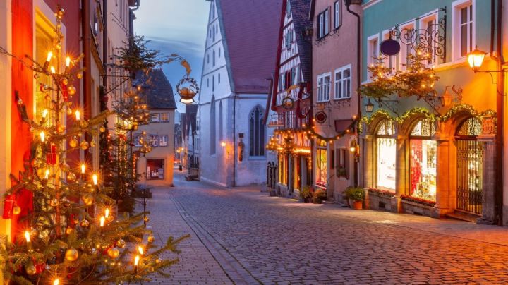 El pueblo español que atrae a los turistas con la Navidad más brillante del mundo