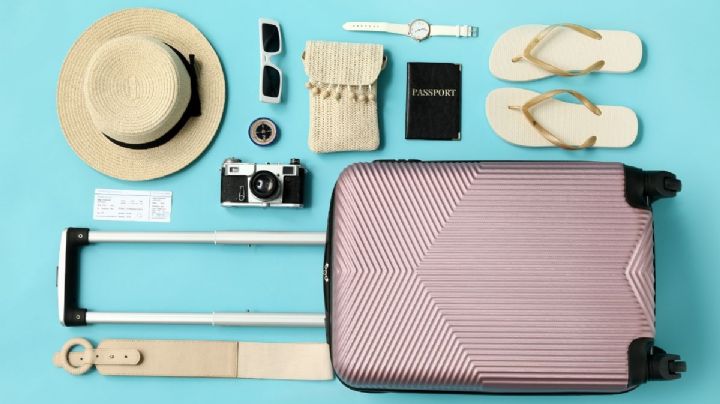 Viajes 2026: ¿Qué llevar en tu maleta de viaje para disfrutar vacaciones?