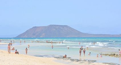 Barra Navidad la playa de México perfecta para disfrutar en esta temporada
