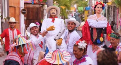 ¡Dile adiós al viejo! Despide al 2025 en Veracruz con música, baile y ambiente de carnaval