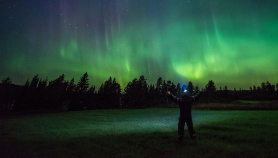 Auroras boreales 2025: fechas y destinos para ver el mágico espectáculo que te iluminará el alma