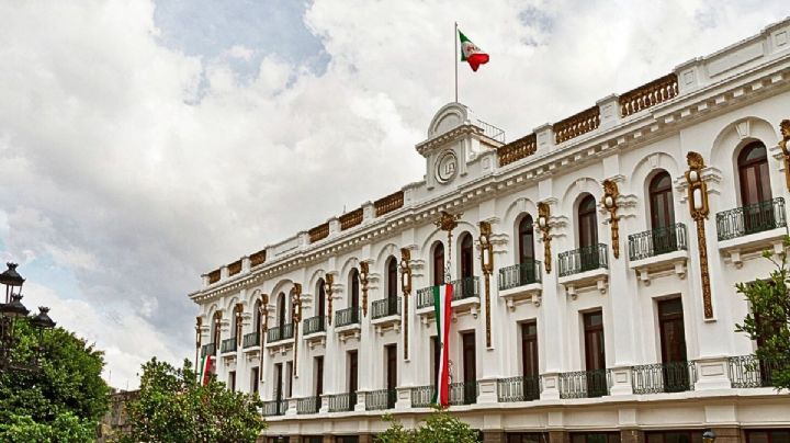 ¿Viajas al extranjero? SRE comparte plataforma para obtener atención ante cualquier emergencia