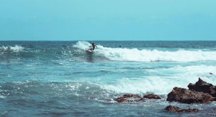 ¿Cuál es el pueblito con playa de Oaxaca con la comida más rica para ir en vacaciones?