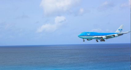 Qué pasa si un avión vuela cerca del mar y cuáles son las consecuencias