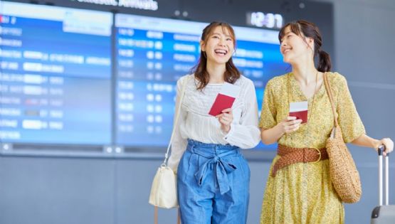¿Qué días encontrarás vuelos más baratos para planear tus vacaciones, según la IA?
