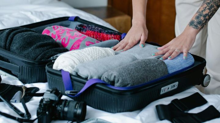 Cómo viajar en avión sin pagar extra por el equipaje y sin olvidar lo esencial